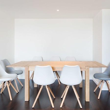 Olala Port Forum Apartments サン・アドリア・デ・ベソス エクステリア 写真